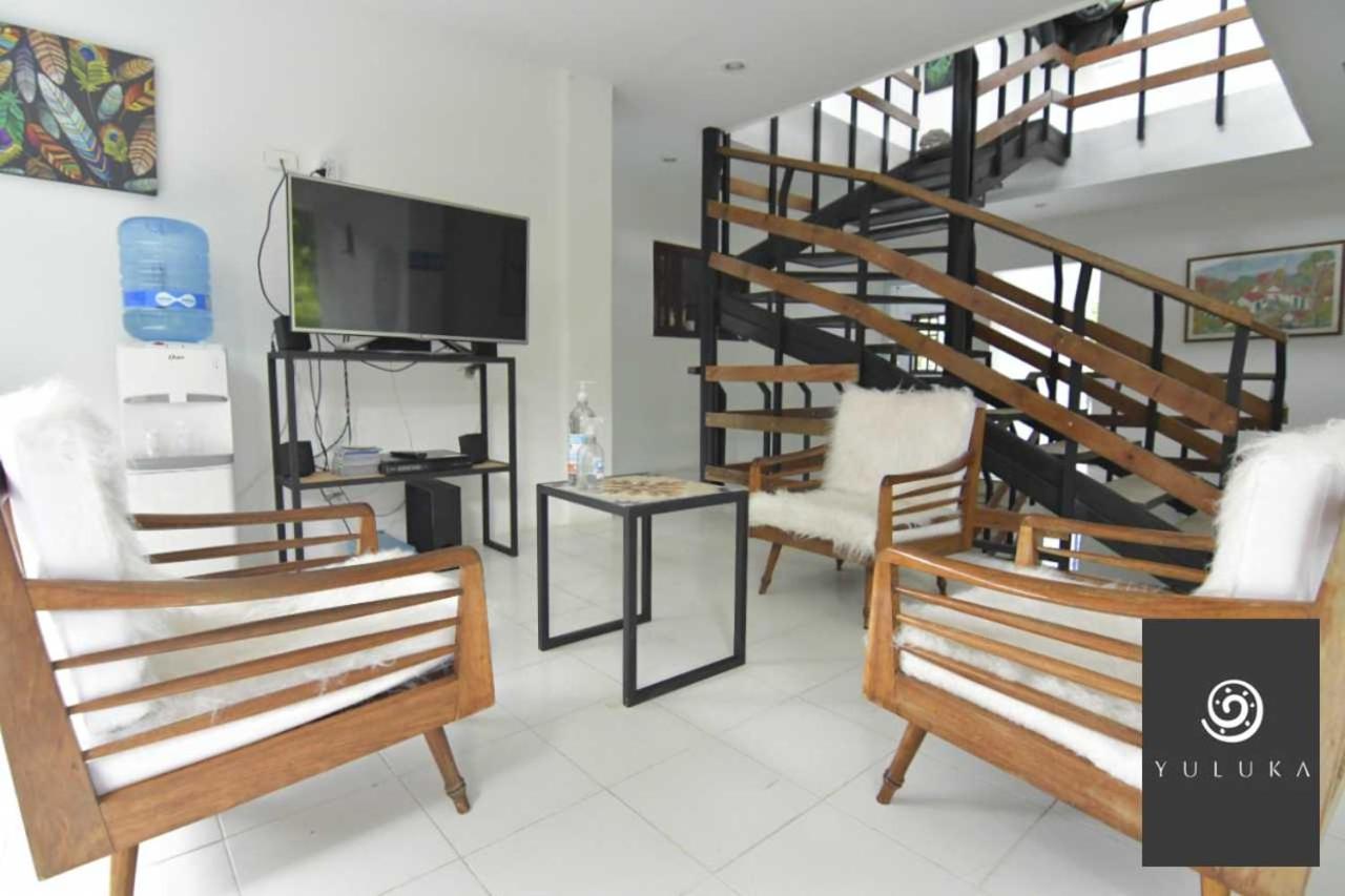 Yuluka Hostel アプロ エクステリア 写真